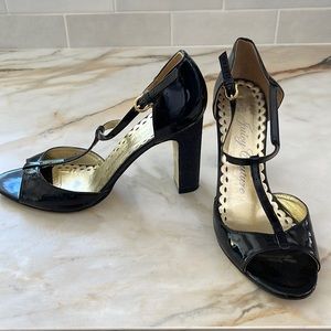 Black patent leather with glitter block heel, Juicy Couture